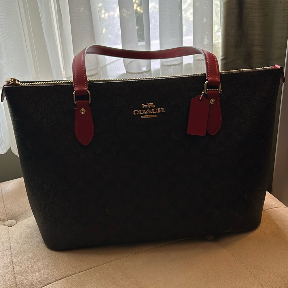Coach shoulder bag